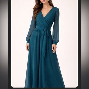 NEW Mia Joy Long open Sleeve Flowy Size Small Dress with charm and extra button